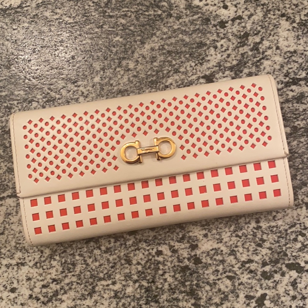Salvatore Ferragamo Leather wallet
